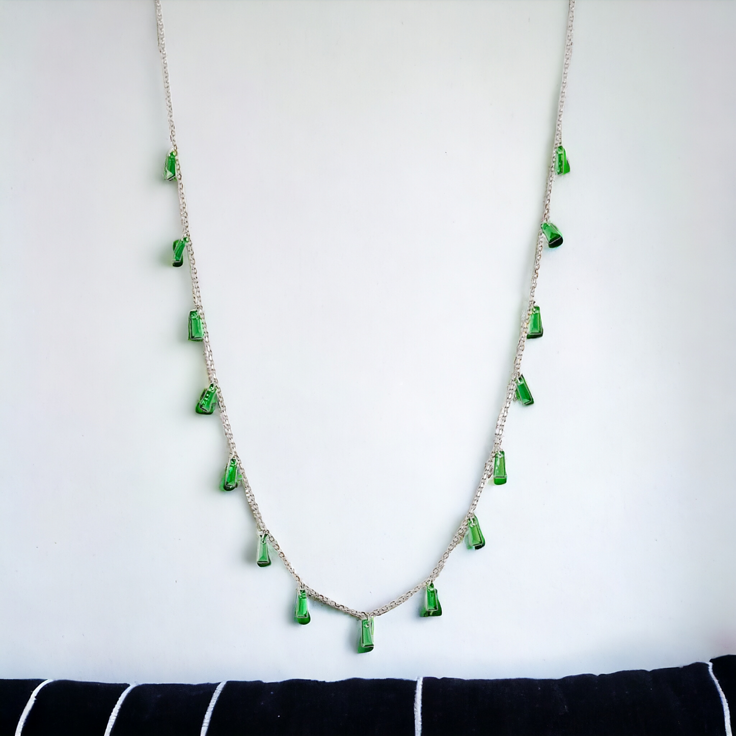 Queen Green Taper Chain