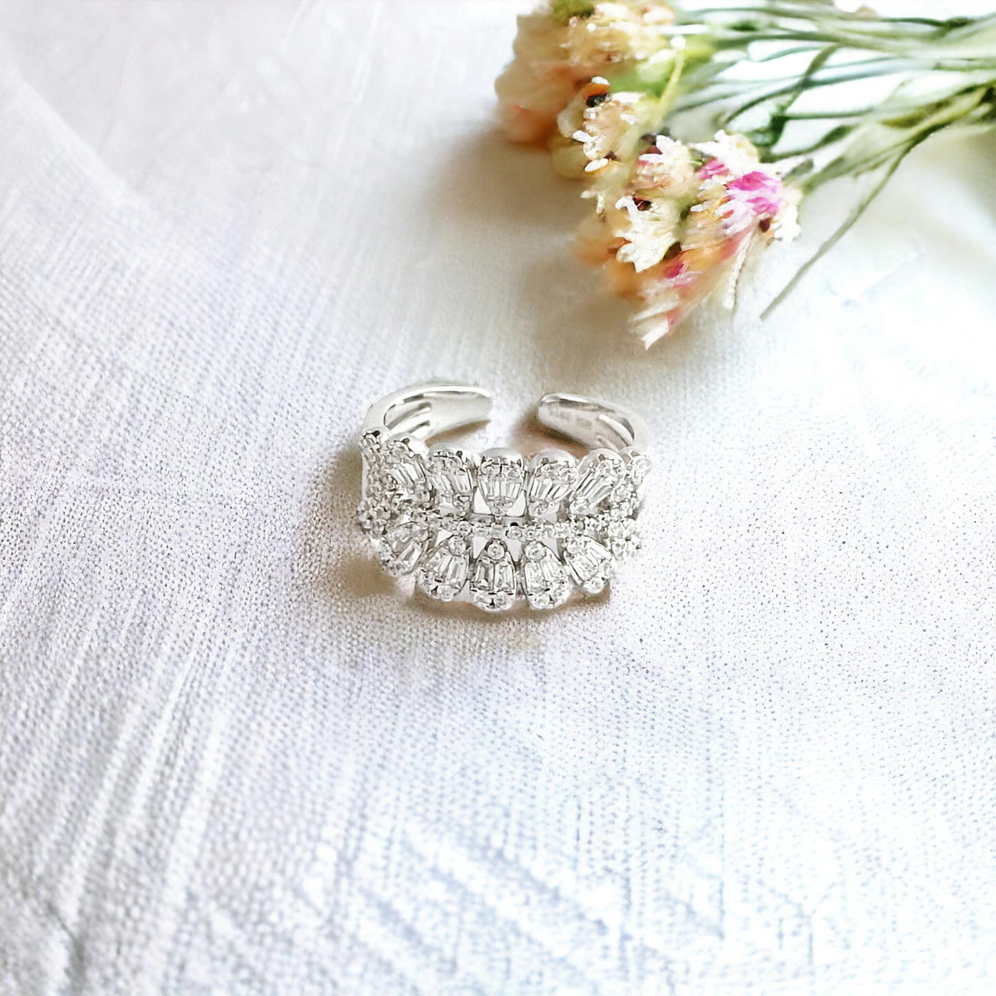 Clone Pears Ring