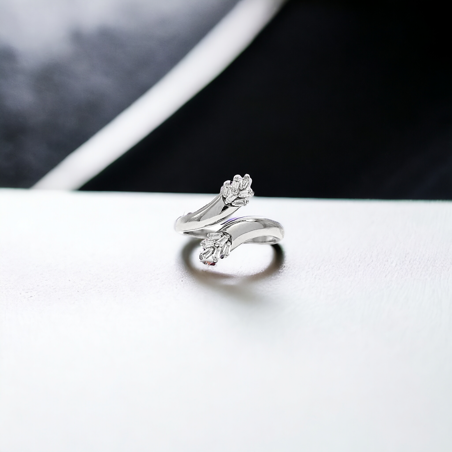 Baguette Snake Silver Ring