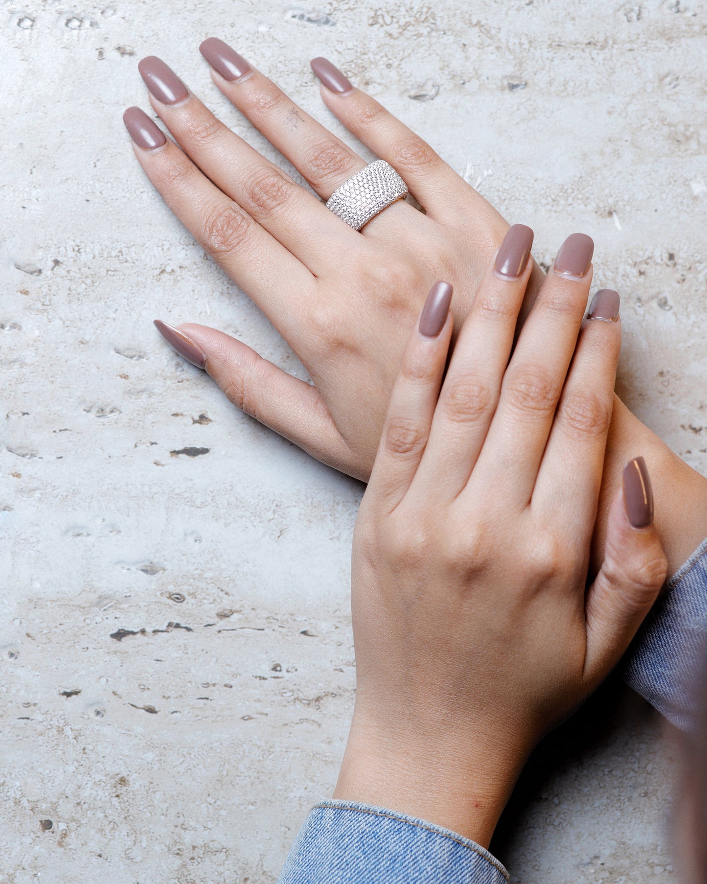 Rosegold Square Studded Ring