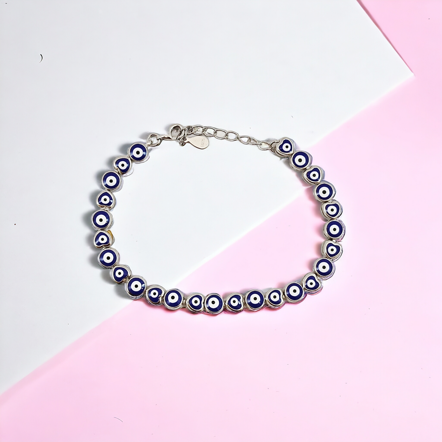 Round Heart Evileye Bracelet
