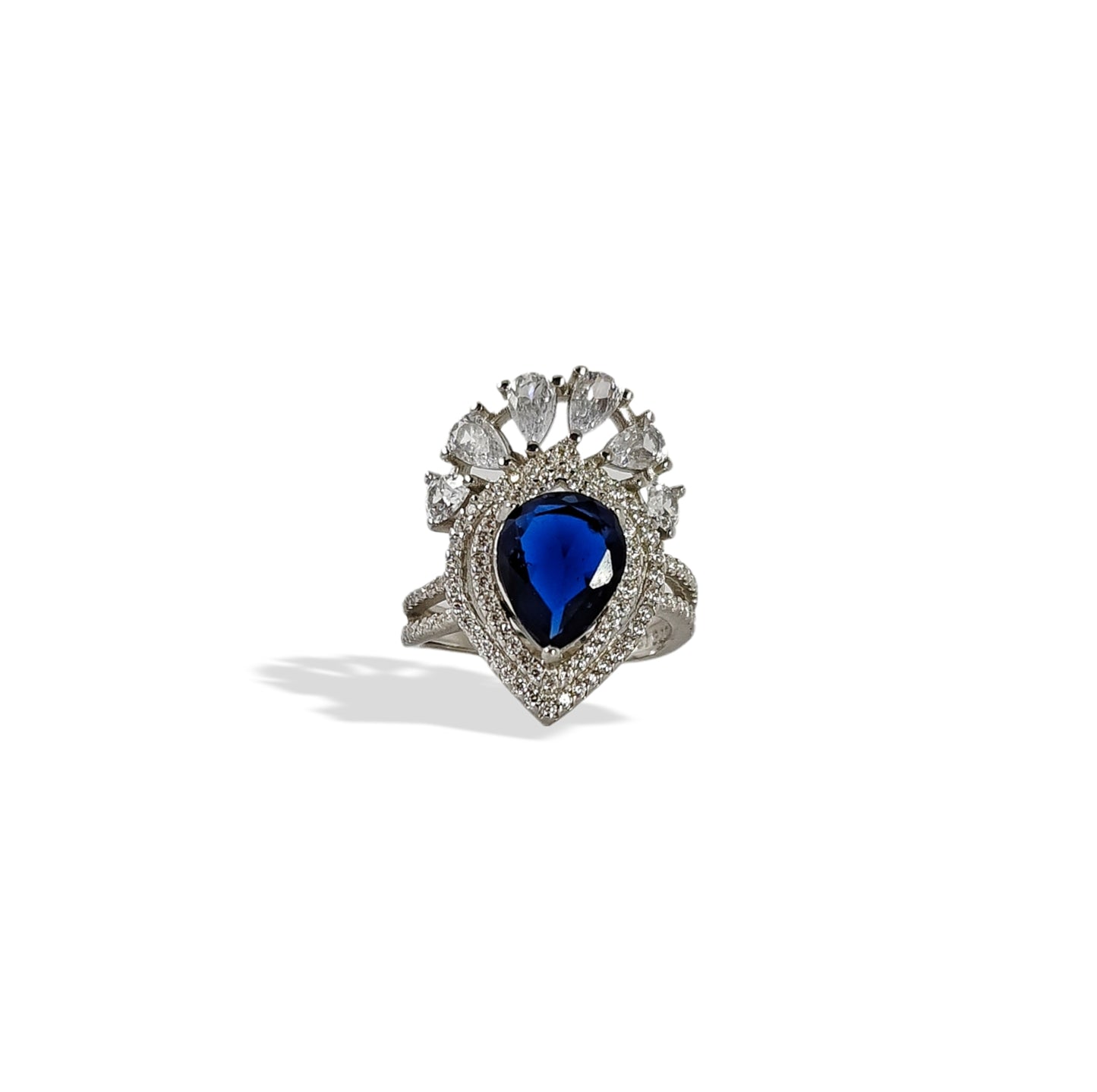 BLUE SAPPHIRE CROWN RING