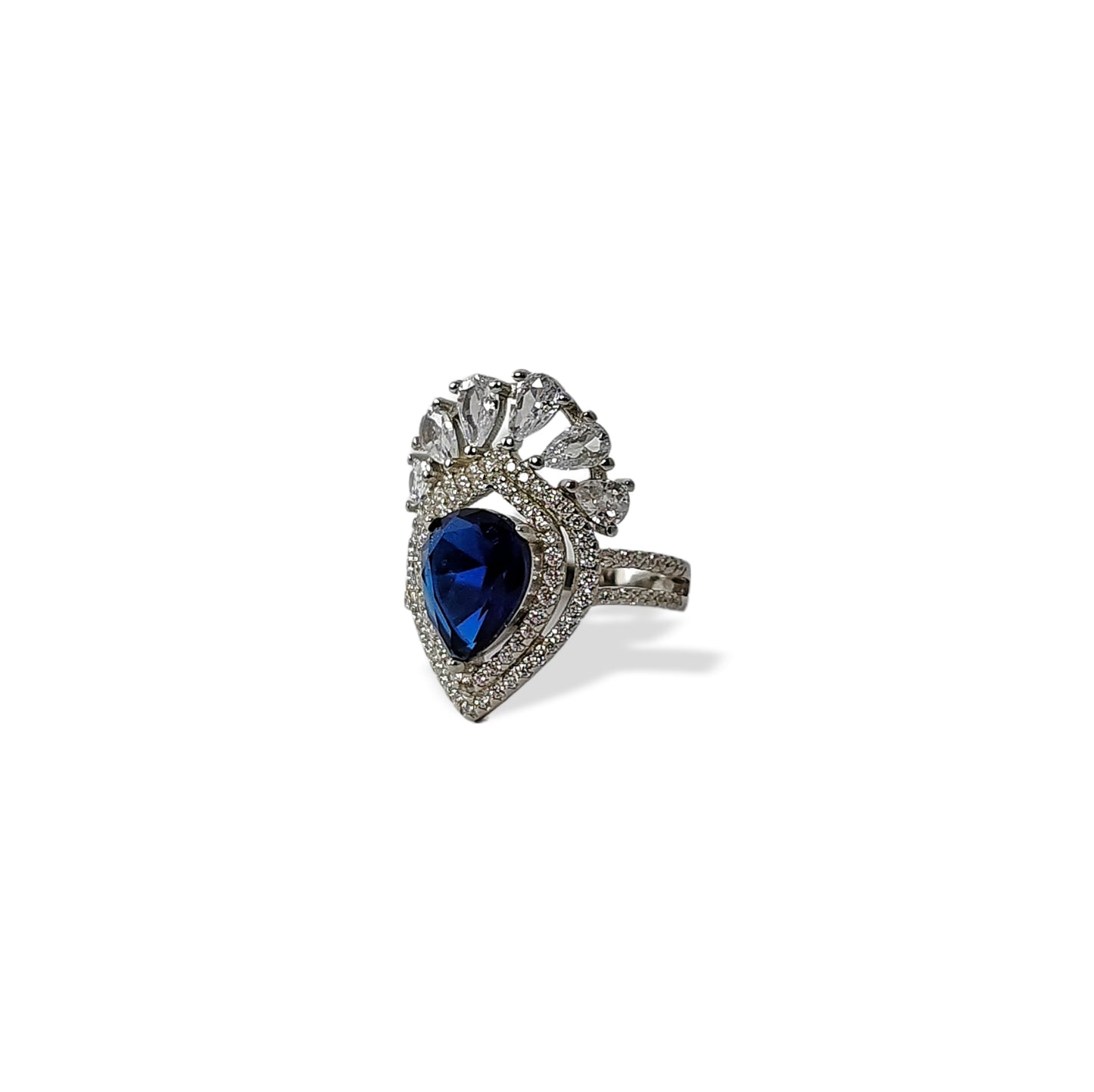 BLUE SAPPHIRE CROWN RING