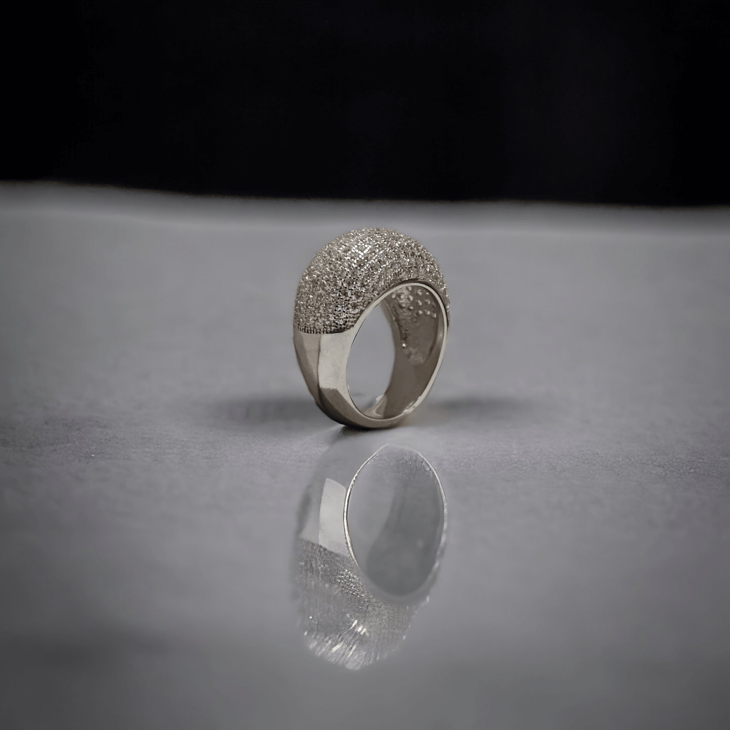 Silver Microsetting Classy Ring