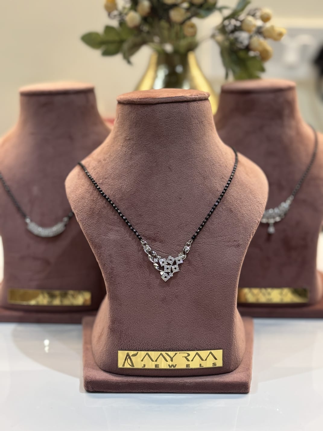 Square & twist Mangalsutra