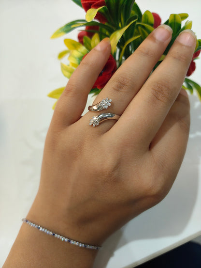 Baguette Snake Silver Ring