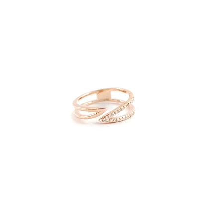 Cross V Rosegold Ring