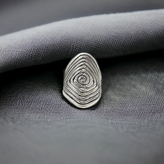 HANDCRAFTED SPIRAL RHOMBUS RING