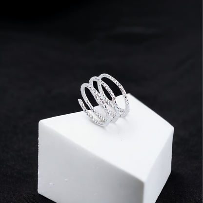 Spiral Chisel Ring