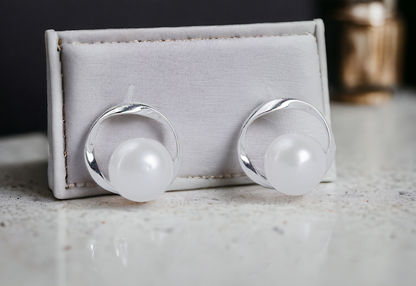 Pearl Studs Silver