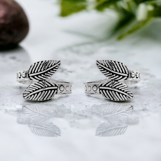 Dual Leaf Toe Ring