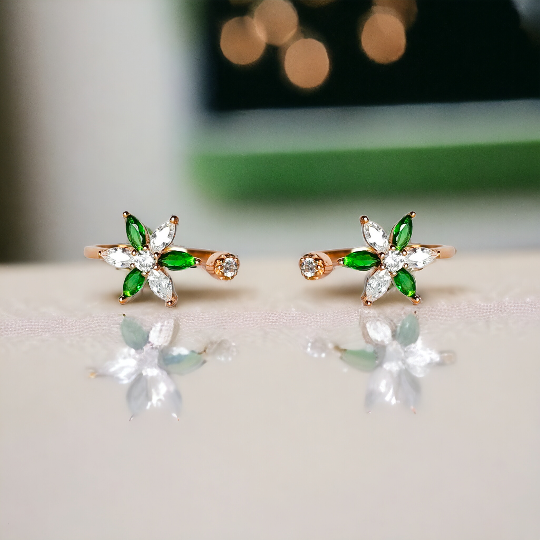 Green White Star Toe Ring