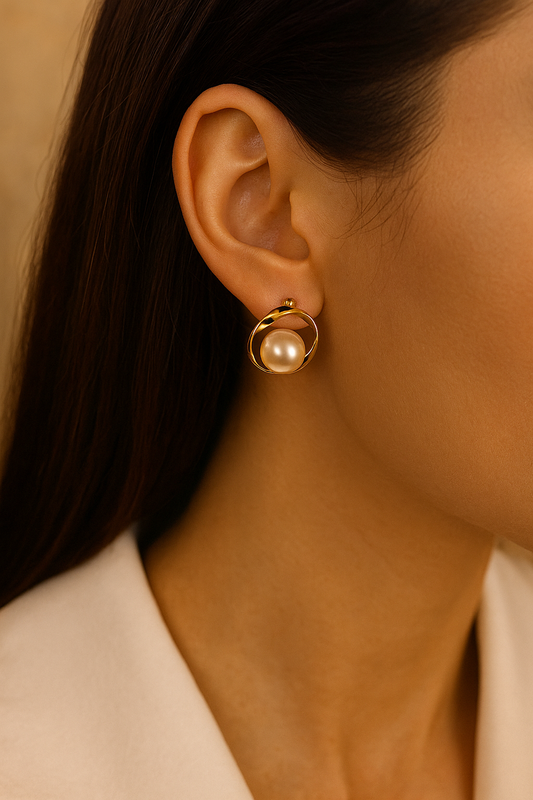Pearl Studs Gold