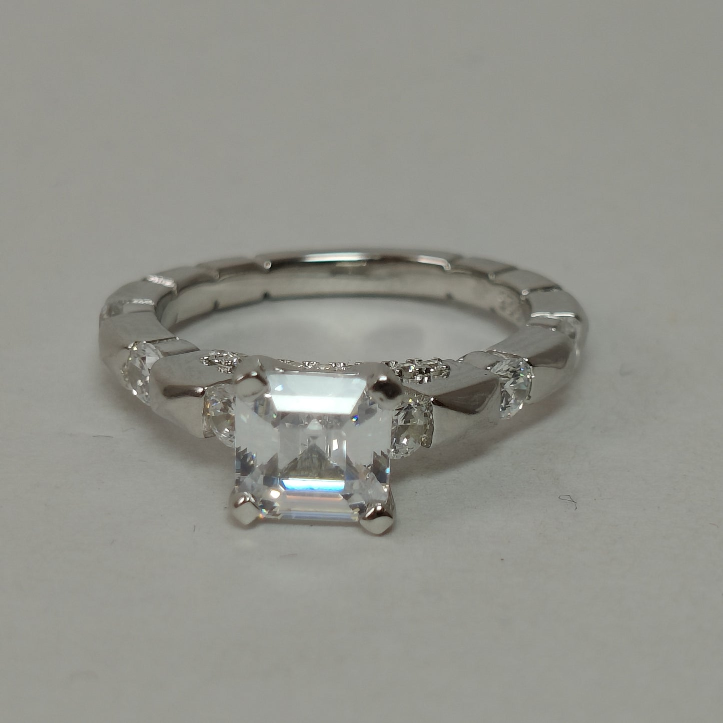 Silver Solitaire Ring (SS02)