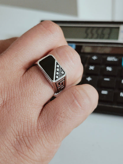 Geometric Onyx Silver Ring