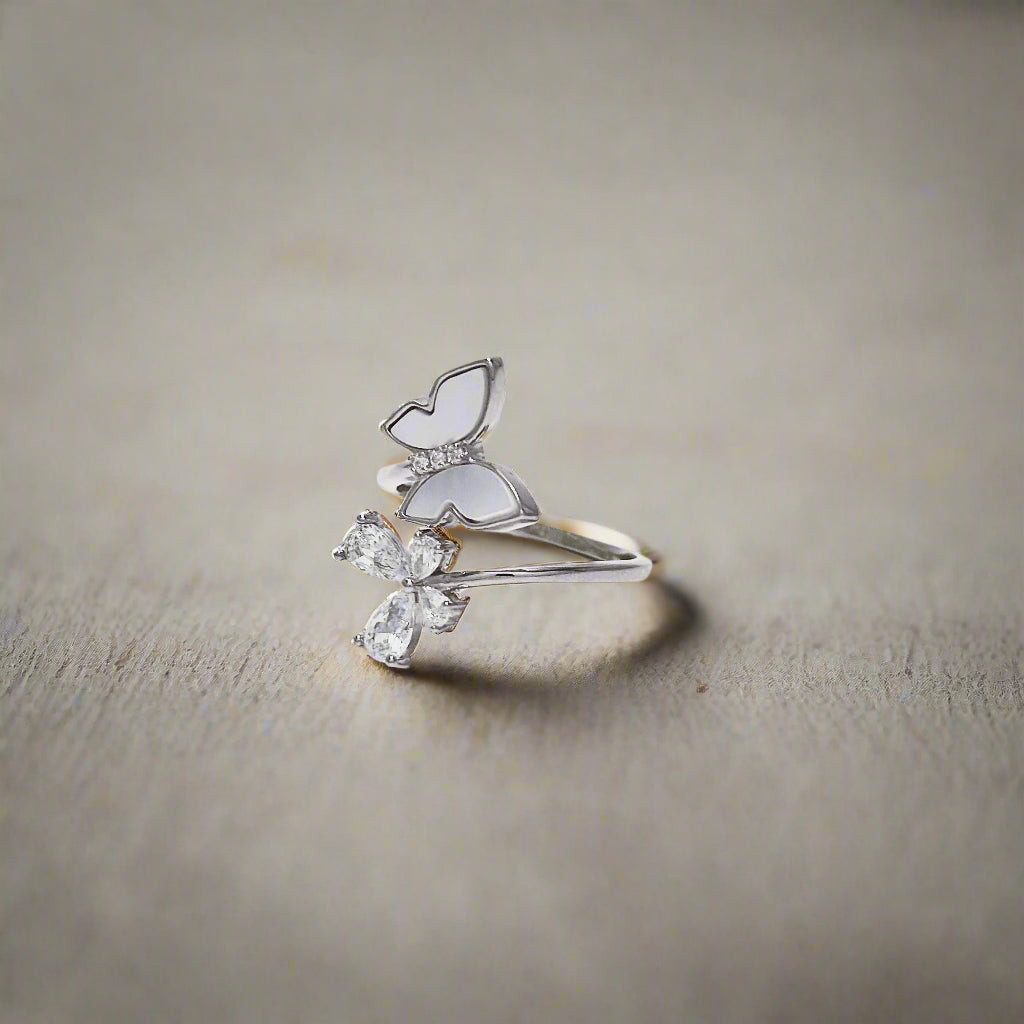 MOP CZ Butterfly Ring SIL02