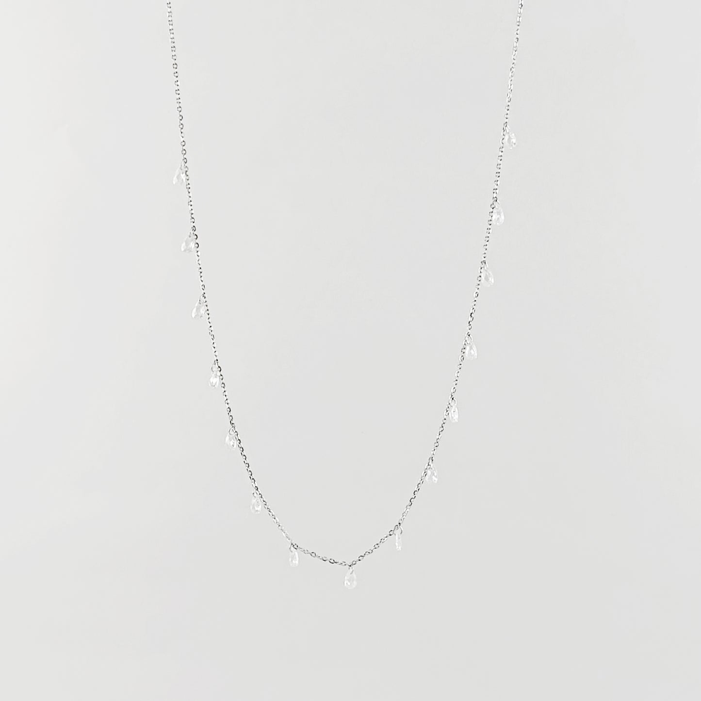 Queen White Pear Chain