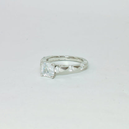 Silver Solitaire Ring (SS02)