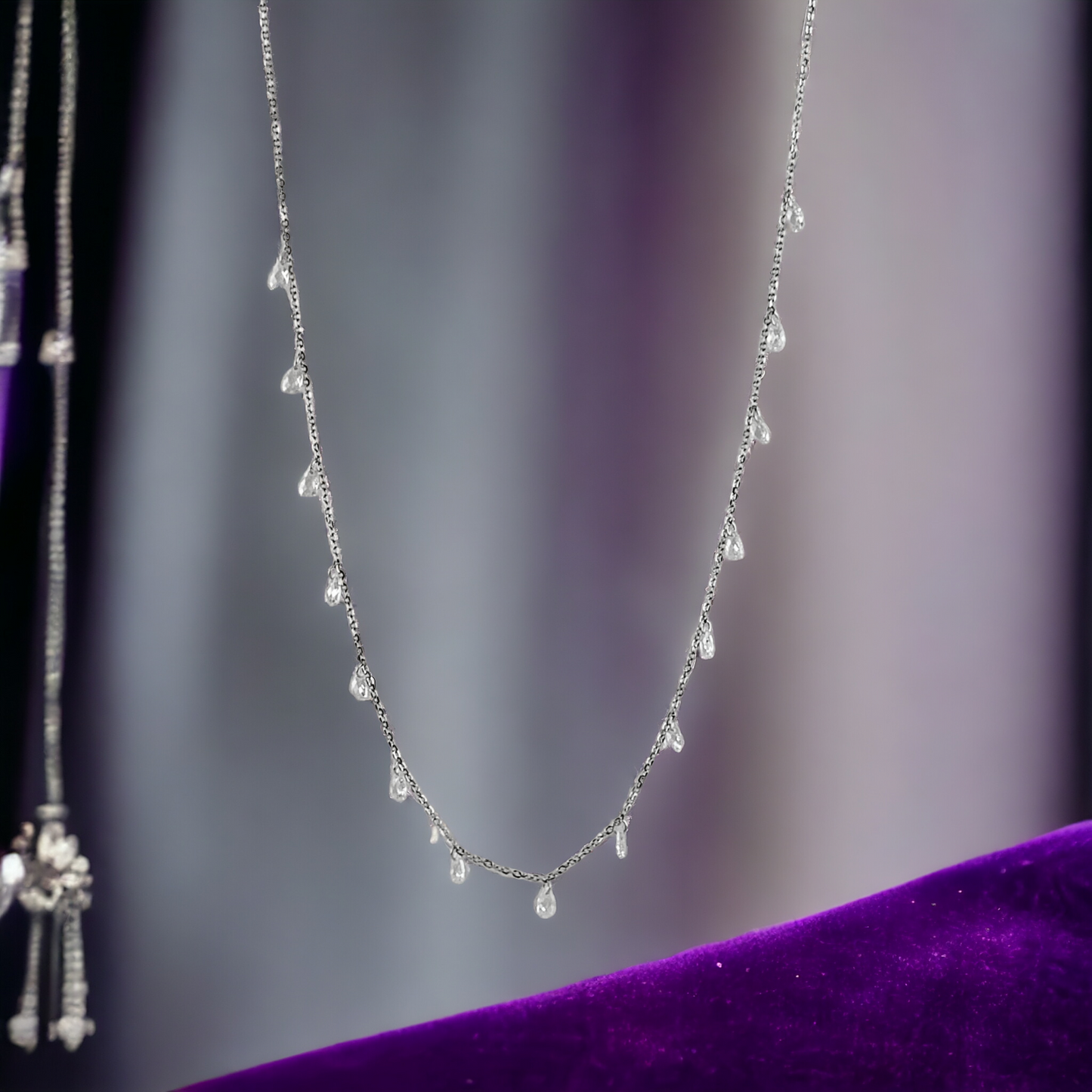Queen White Pear Chain