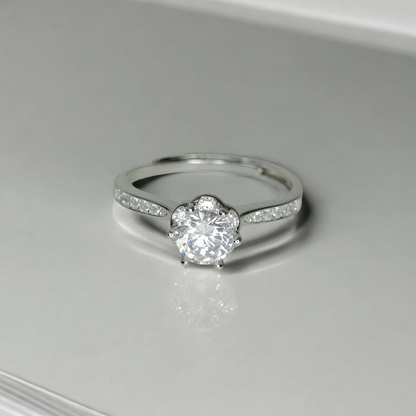 Flourish Solitaire Silver Ring