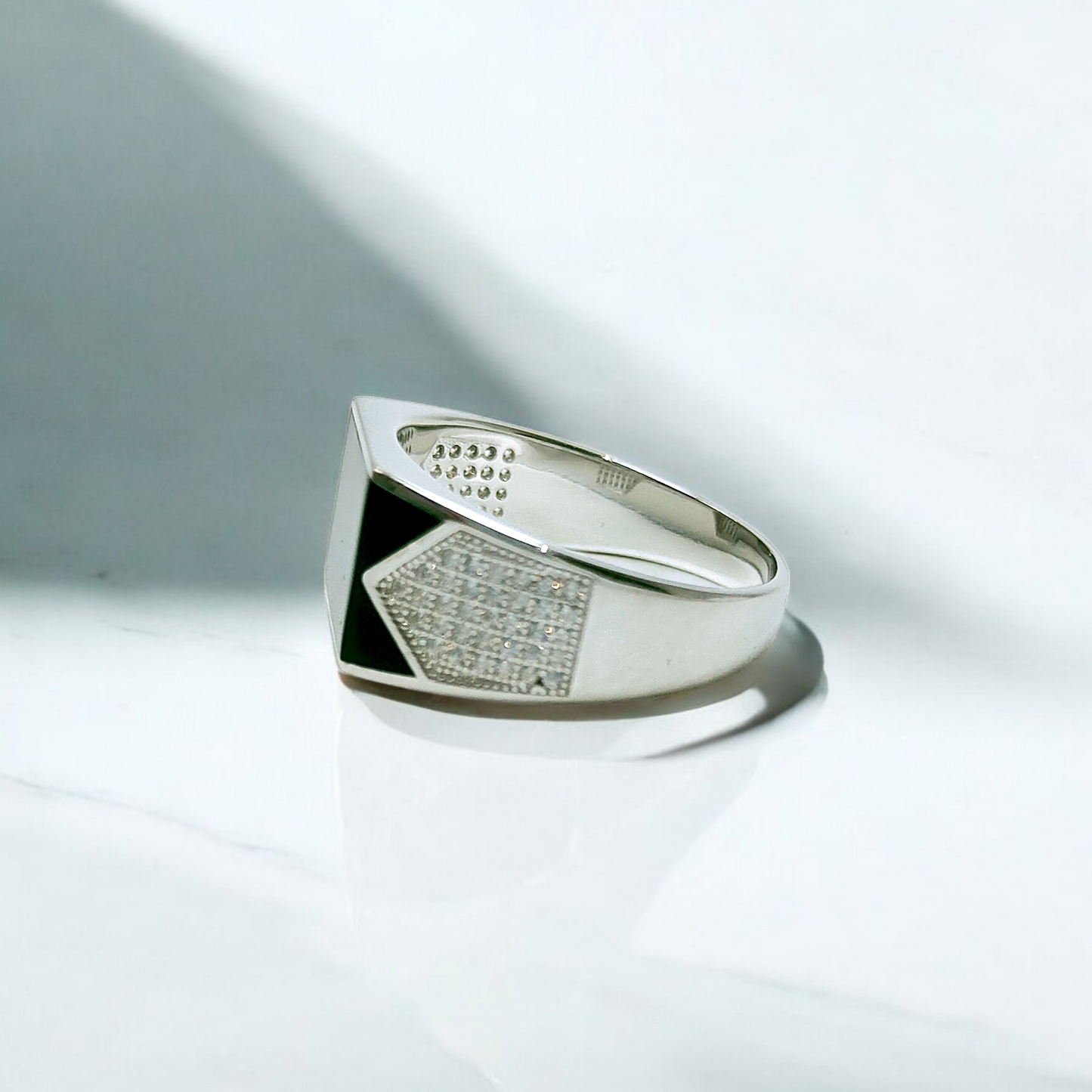 Vintage Black Onyx Silver Ring