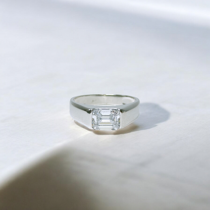 Men's Moissanite Ring