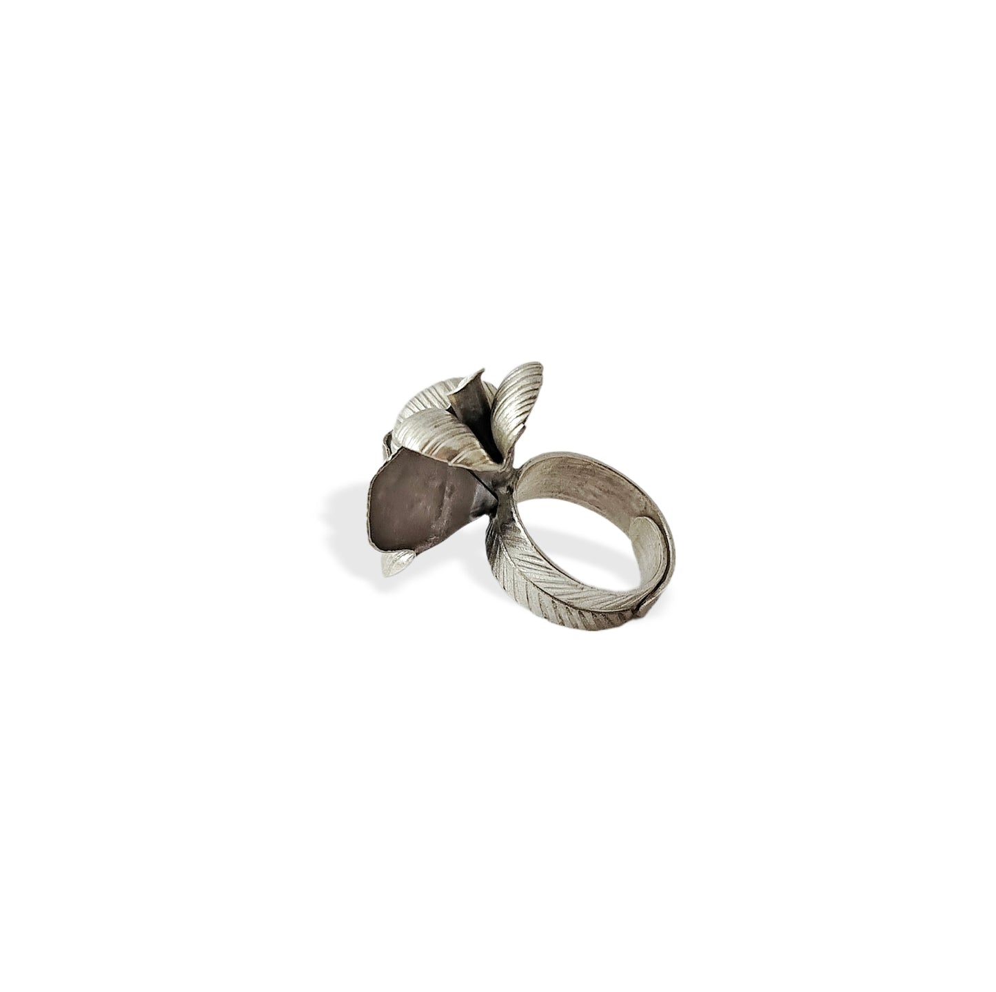 HANDCRAFTED LONG PETAL RING