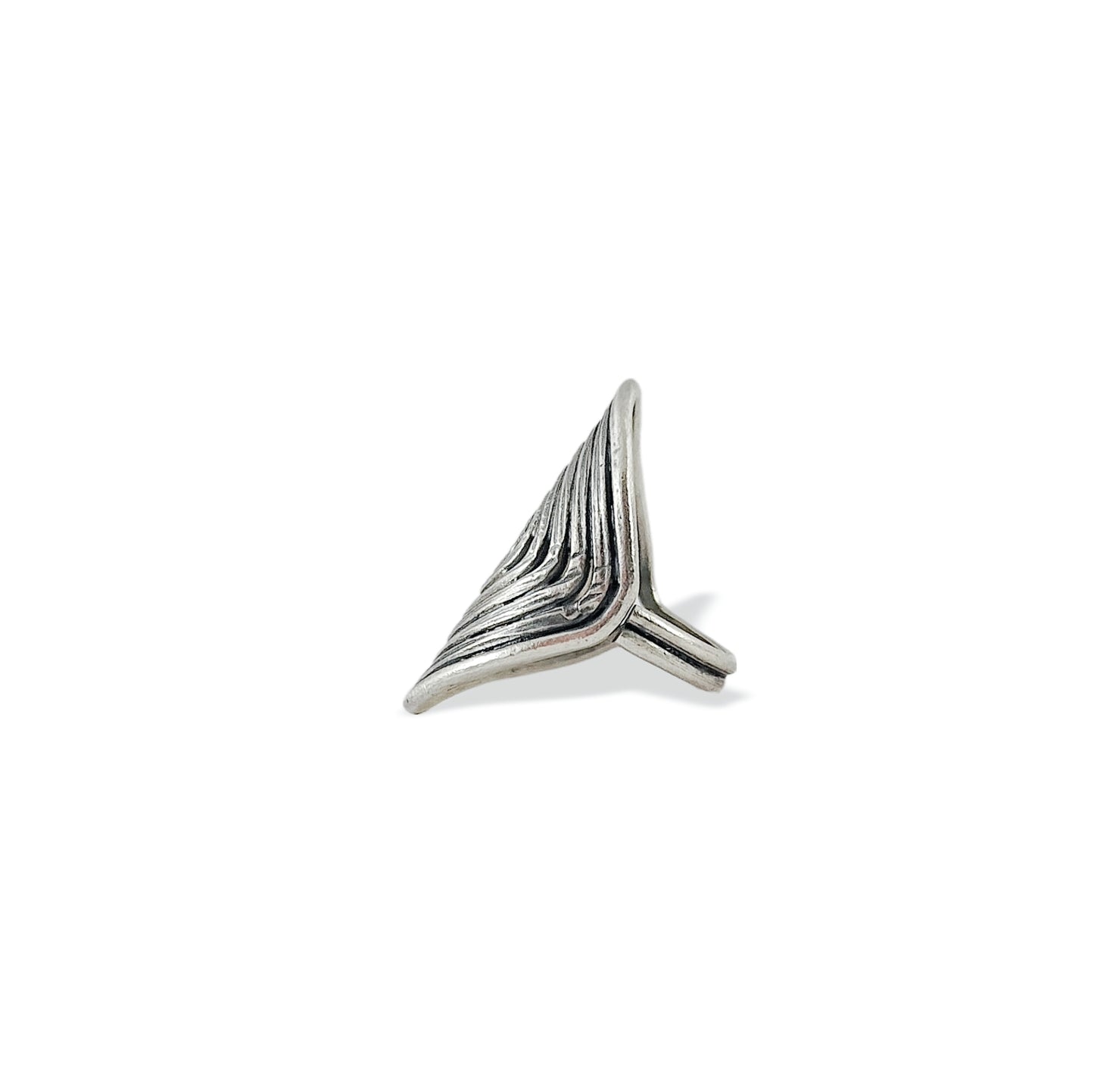 HANDCRAFTED SPIRAL RHOMBUS RING