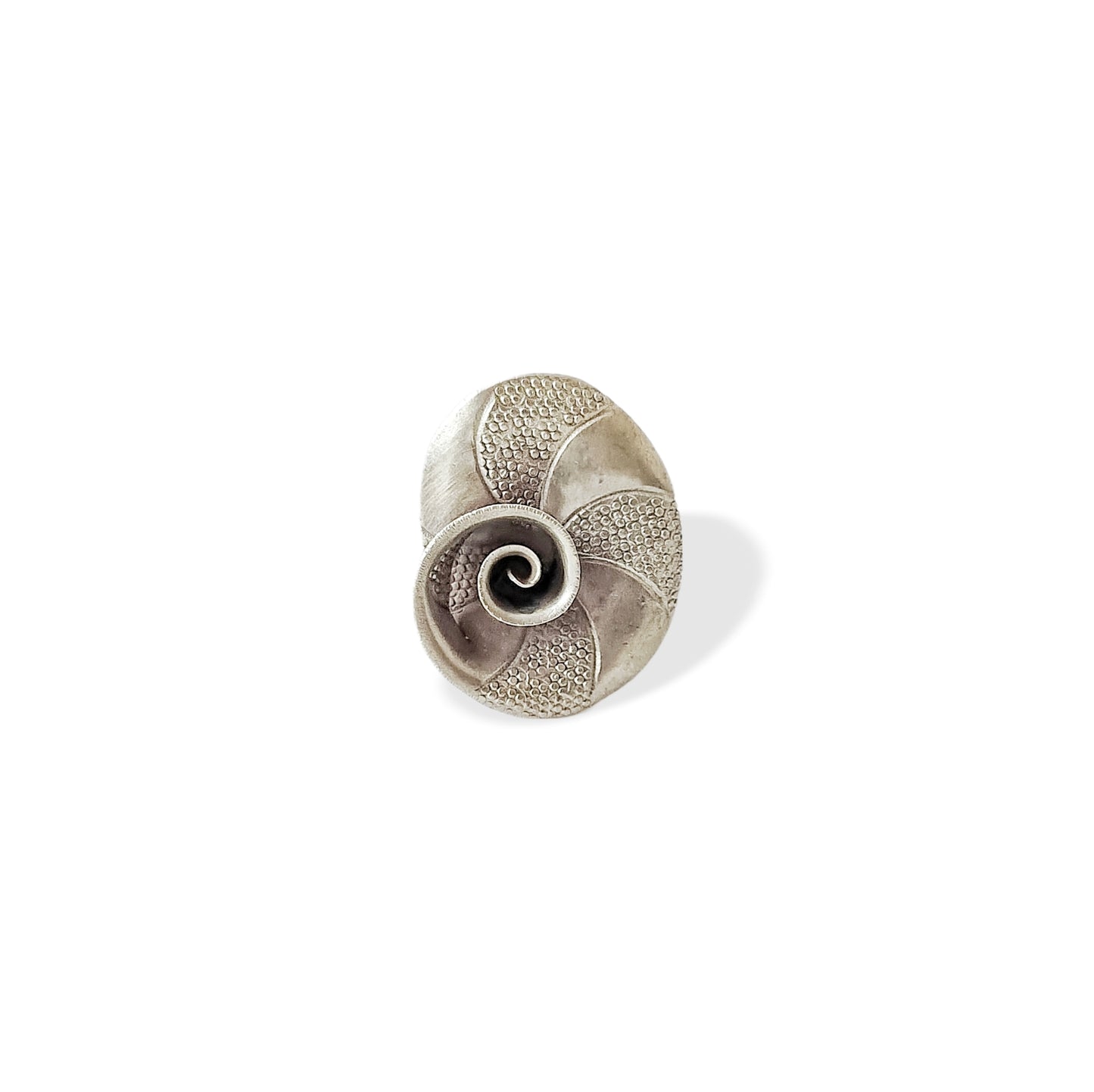 SPIRAL DOTTED FLOWER RING