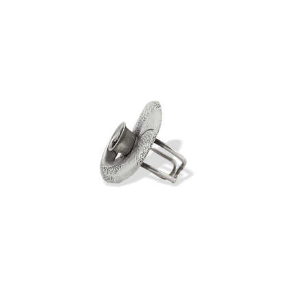 SPIRAL DOTTED FLOWER RING