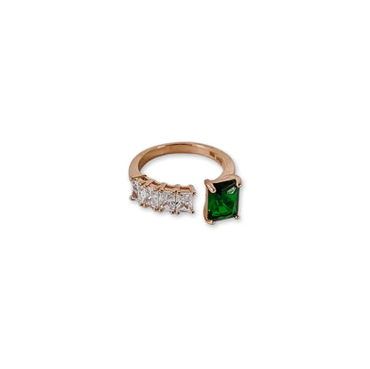 EMERALD BAGUETTE RING