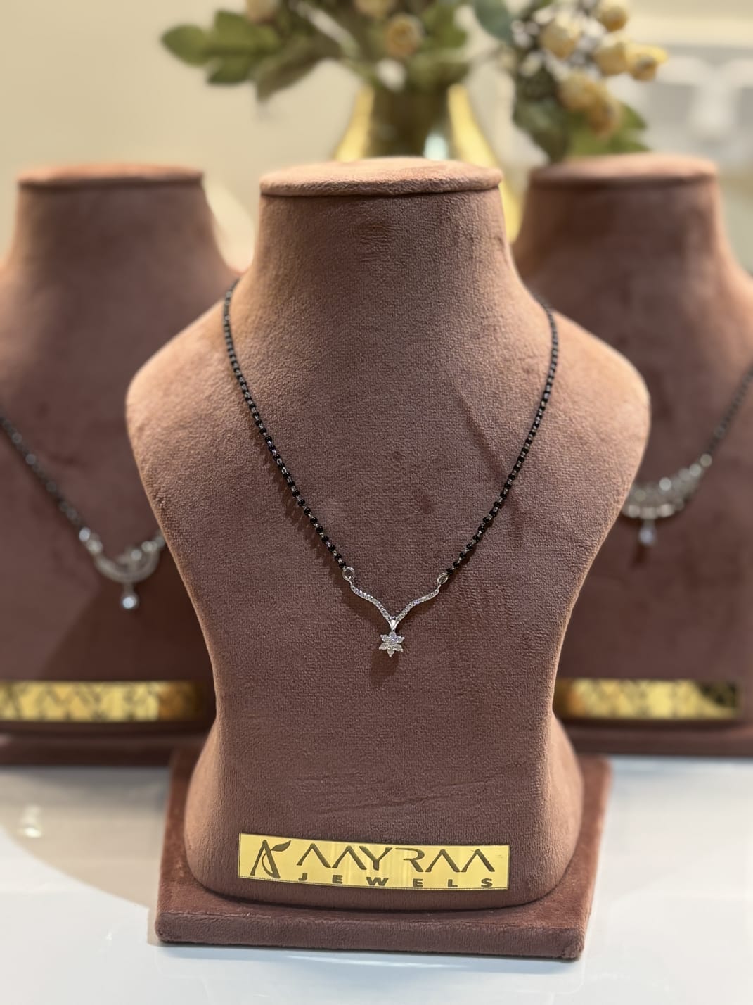 Micro Minimal Flower Mangalsutra