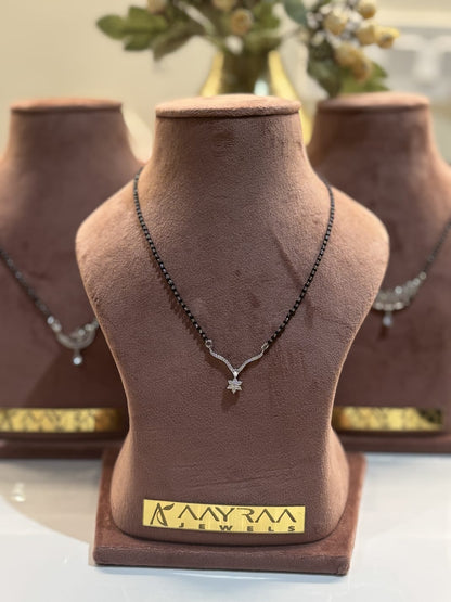 Micro Minimal Flower Mangalsutra